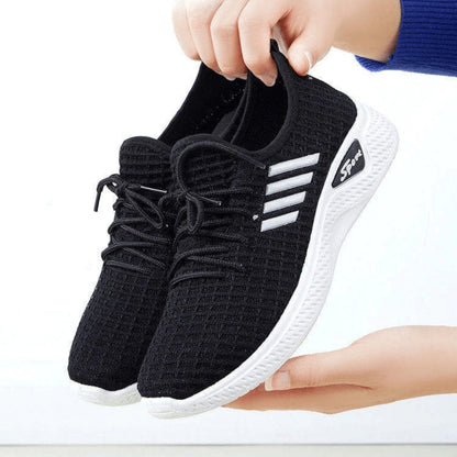basket-noir-femme-glow-fashion-luxe-pied