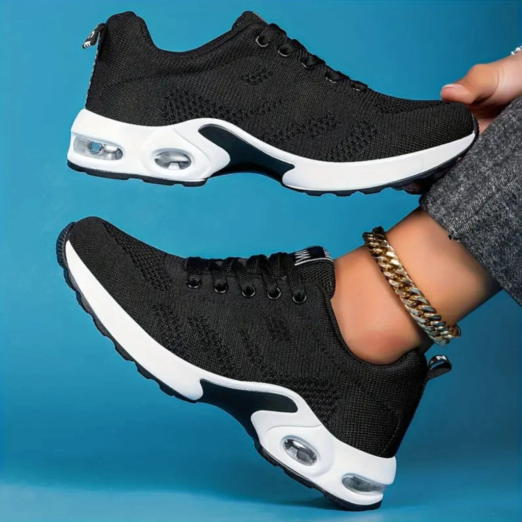 basket-noir-femme-soft-pass-luxe-pied