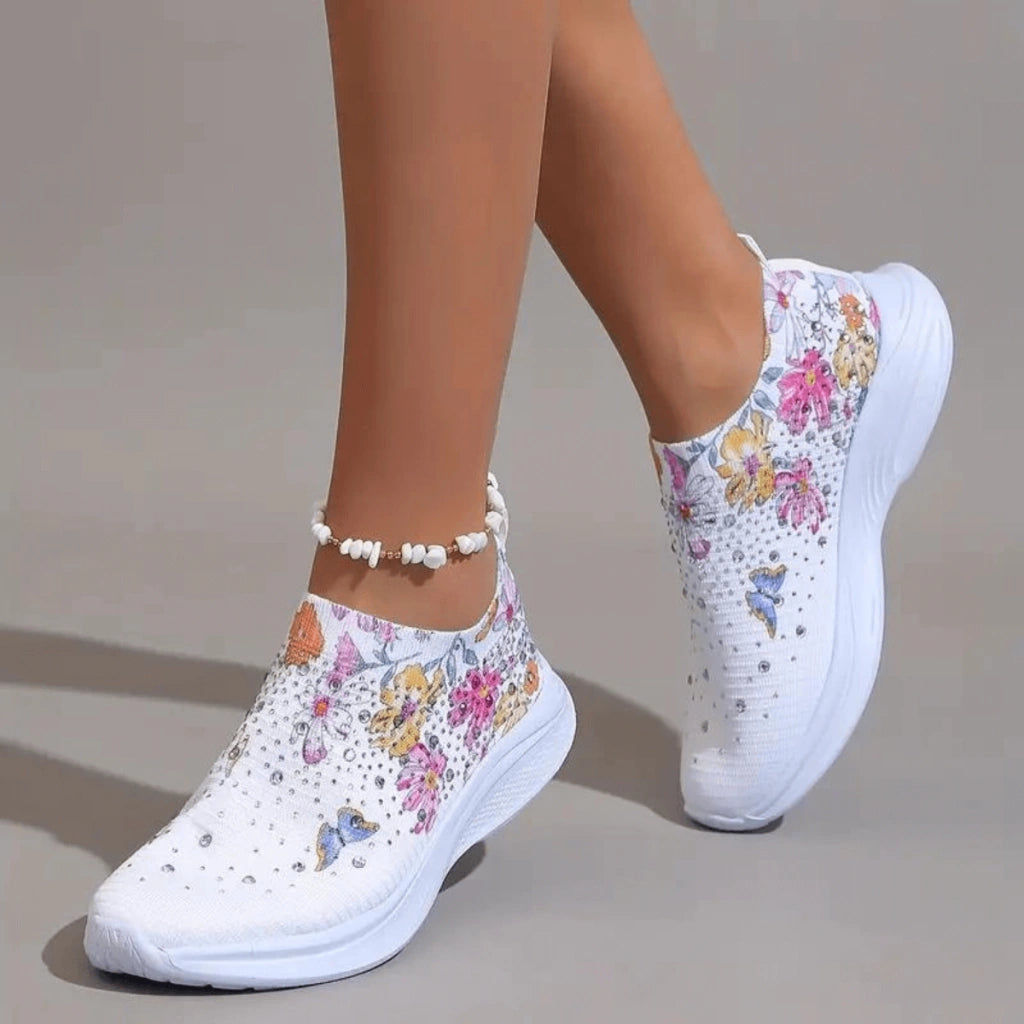 baskets-blanche-femme-floral-soft-luxe-pied
