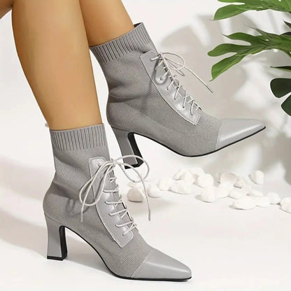 botte-moto-pour-femme-elegance-luxe-pied