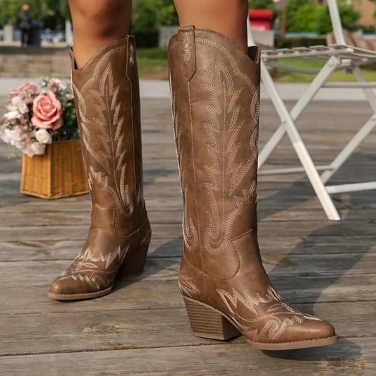 bottes-en-cuir-noir-pour-femme-viena-luxe-pied