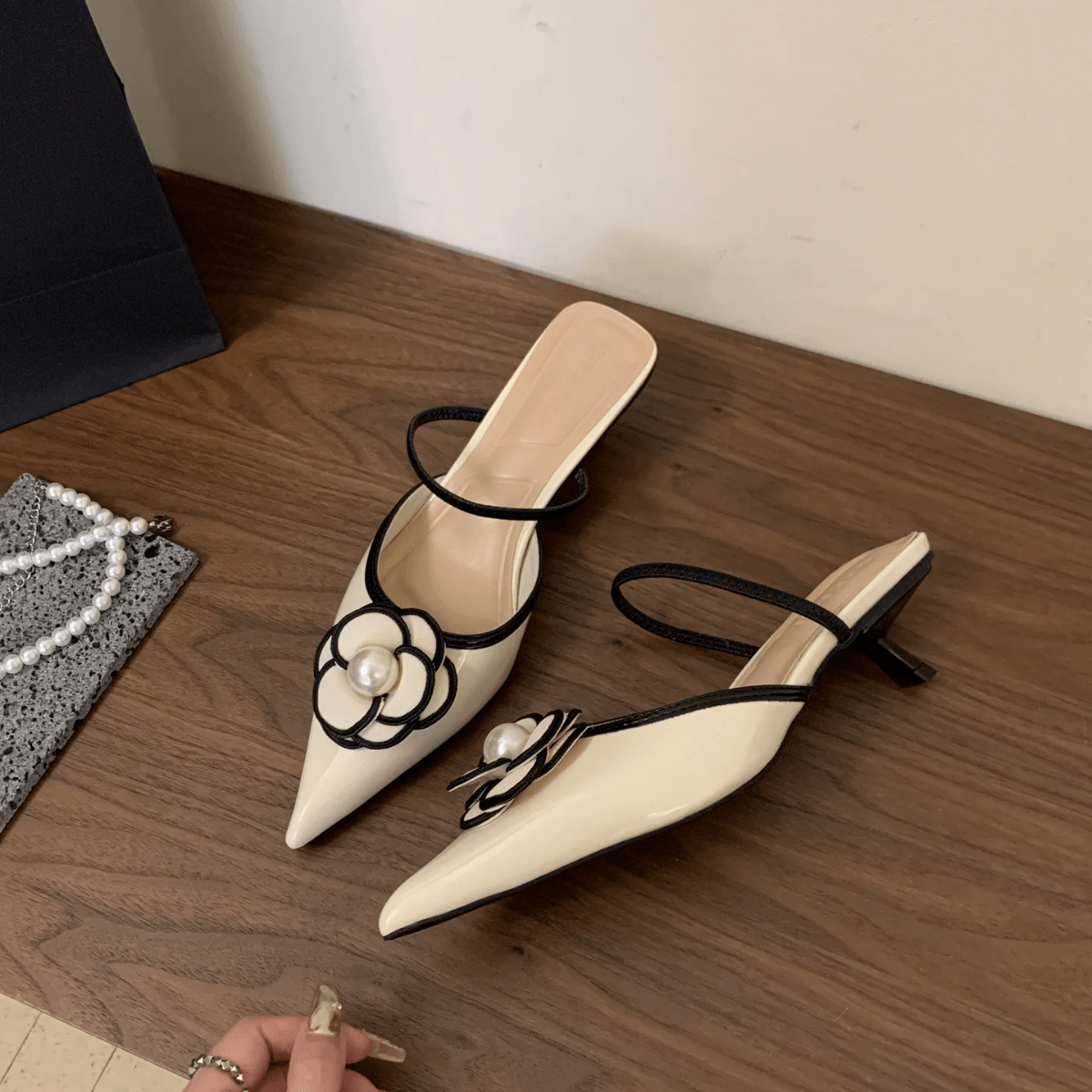 mule-confort-pour-femme-flower-luxe-pied