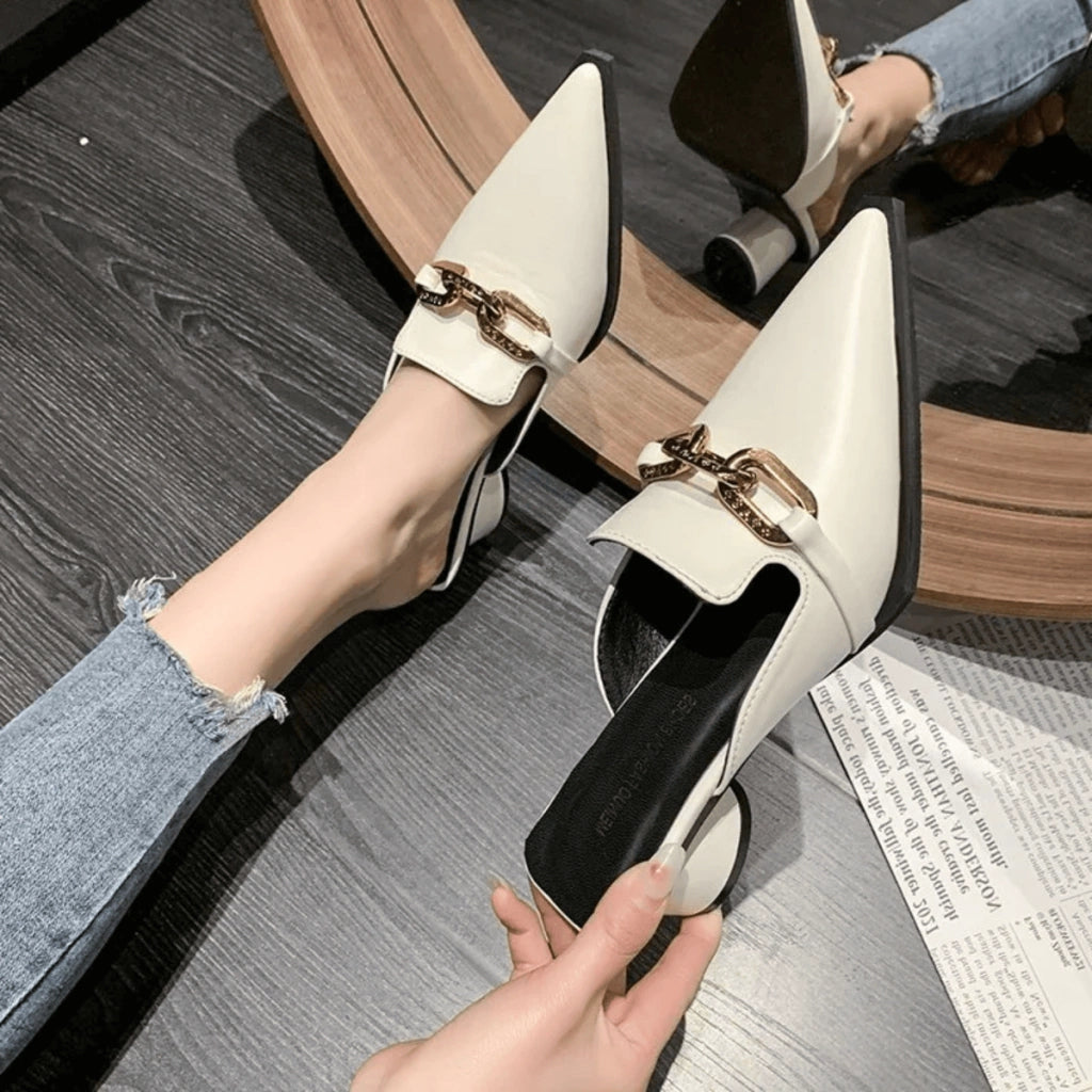 mule-pour-femme-marinna-luxe-pied