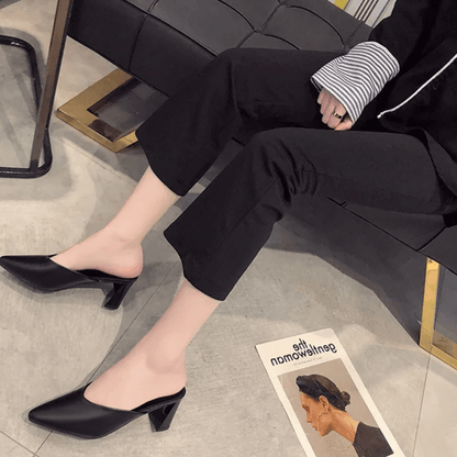 mules-en-cuir-pour-femme-stride-luxe-pied