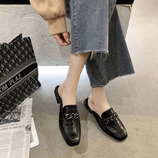 mules-et-sabots-pour-femme-refined-luxe-pied