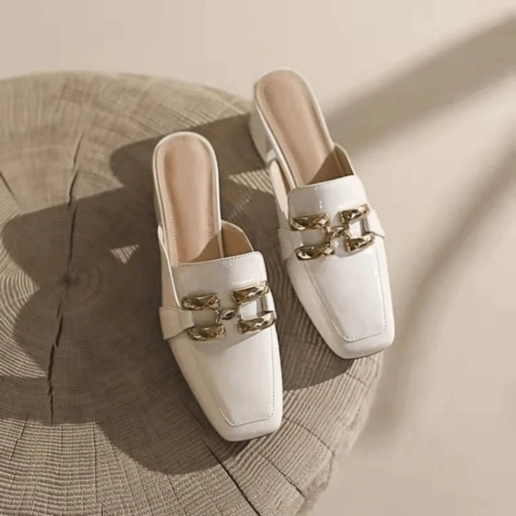 mules-pour-femme-curva-luxe-pied