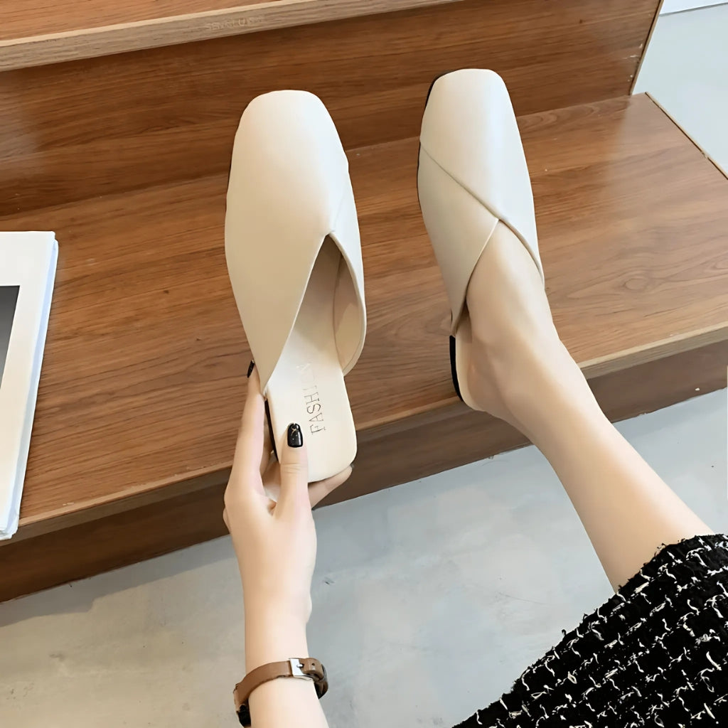 mules-pour-femme-motion-luxe-pied