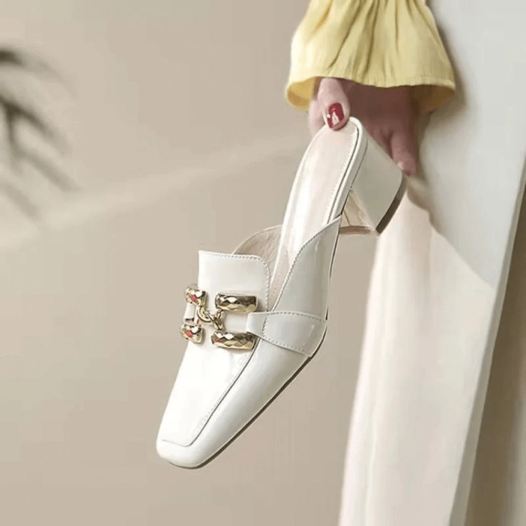 mules-pour-femmes-en-cuir-curve-luxe-pied