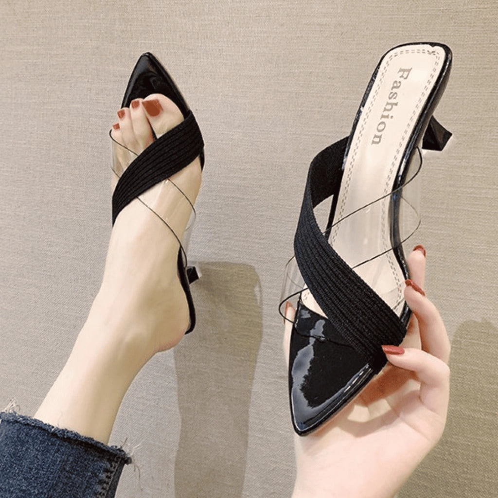 mules-pour-femmes-en-cuir-fashion-luxe-pied