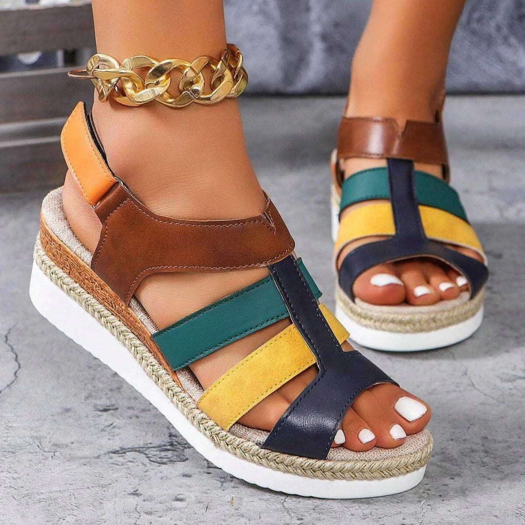 sandale-femme-chic-et-confortable-azur-luxe-pied