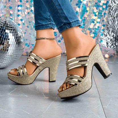 sandale-femme-chic-et-confortable-cristal-luxe-pied