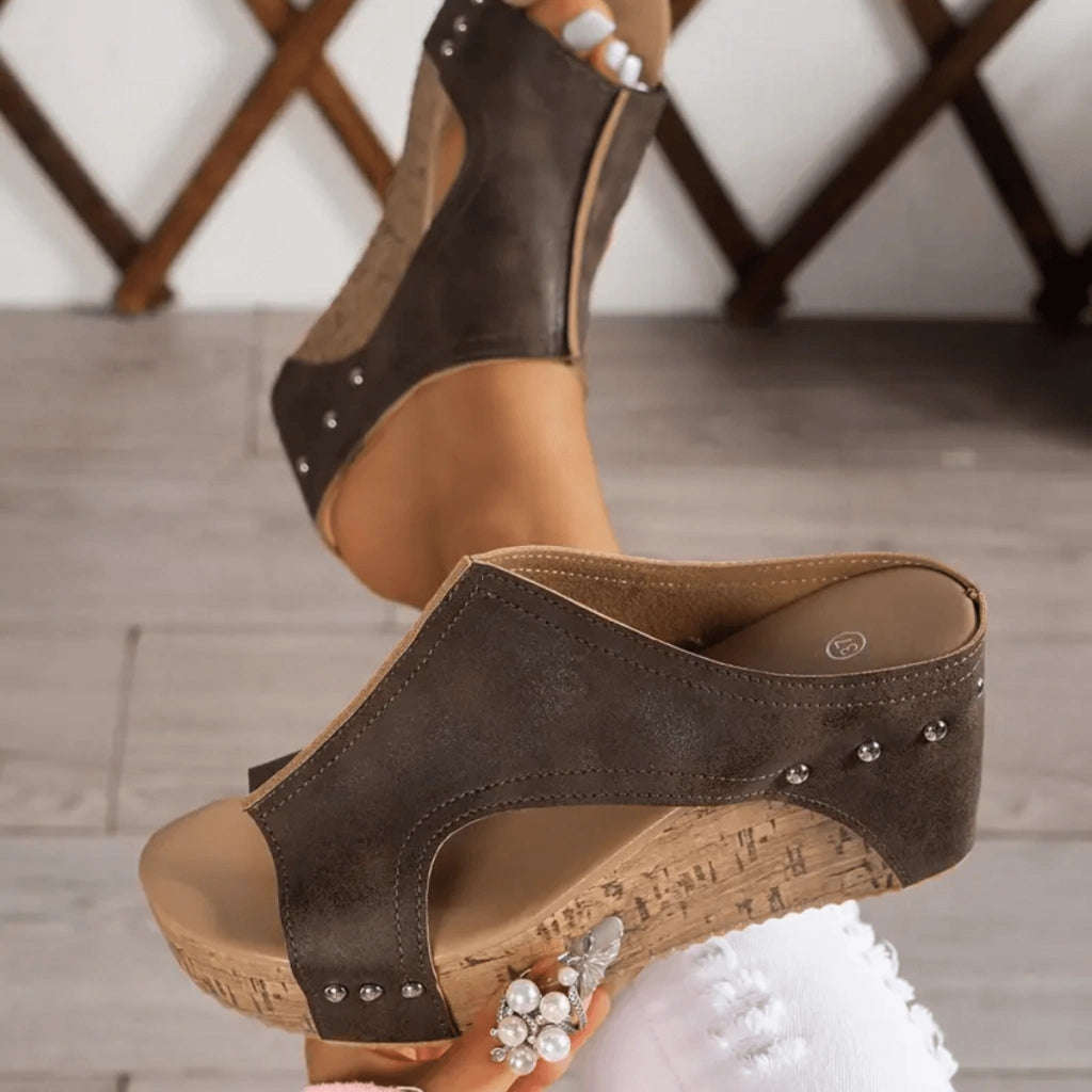 sandale-femme-confort-robust-luxe-pied
