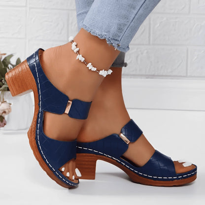 sandale-femme-em-cuir-caminhata-luxe-pied