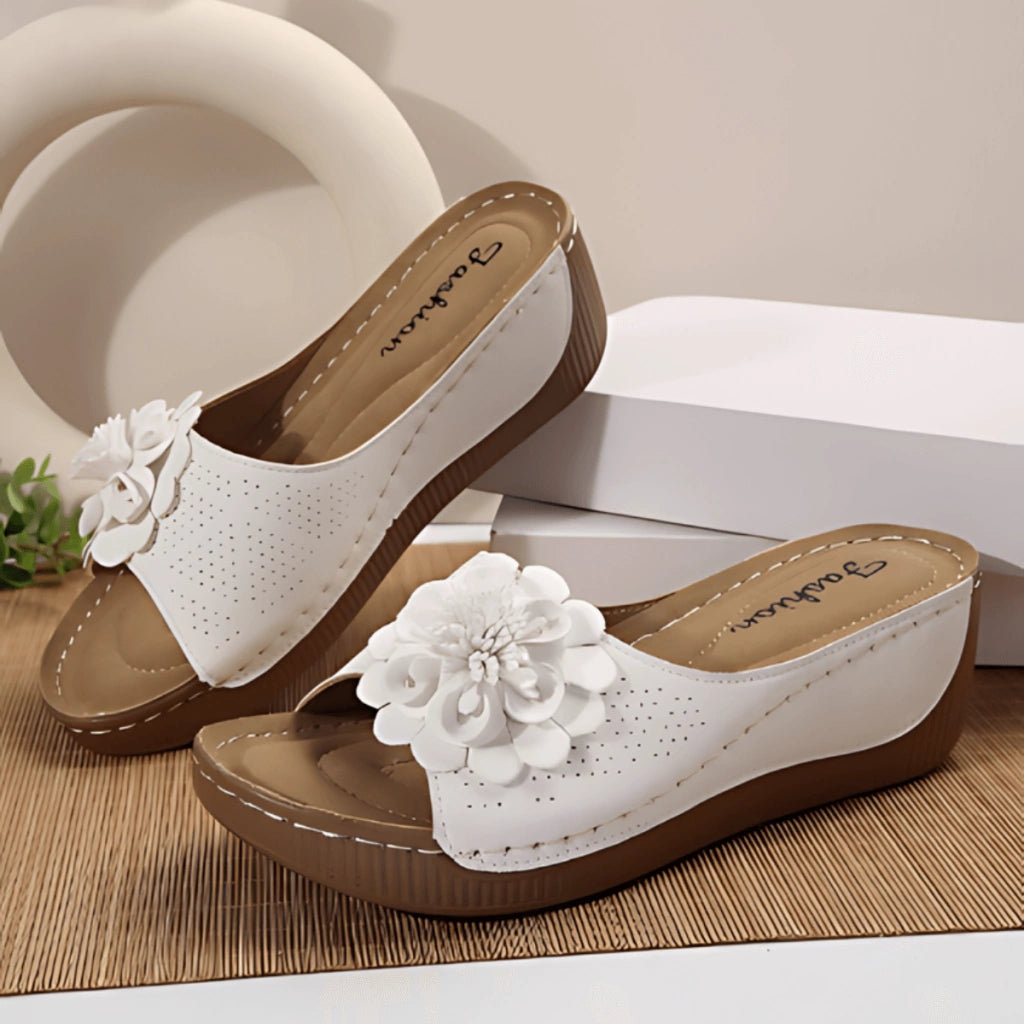 sandale-femme-em-cuir-florence-luxe-pied