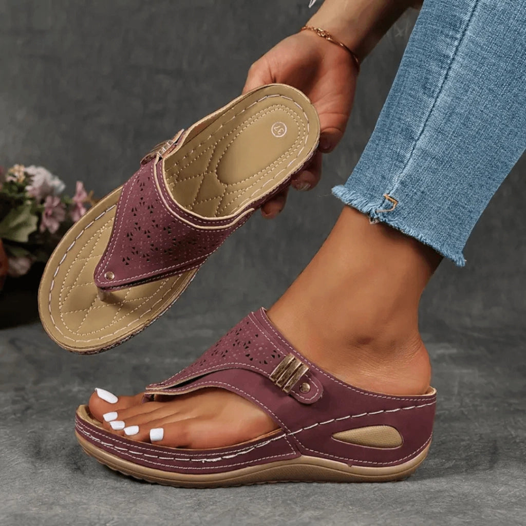 sandale-femme-em-cuir-fusione-luxe-pied