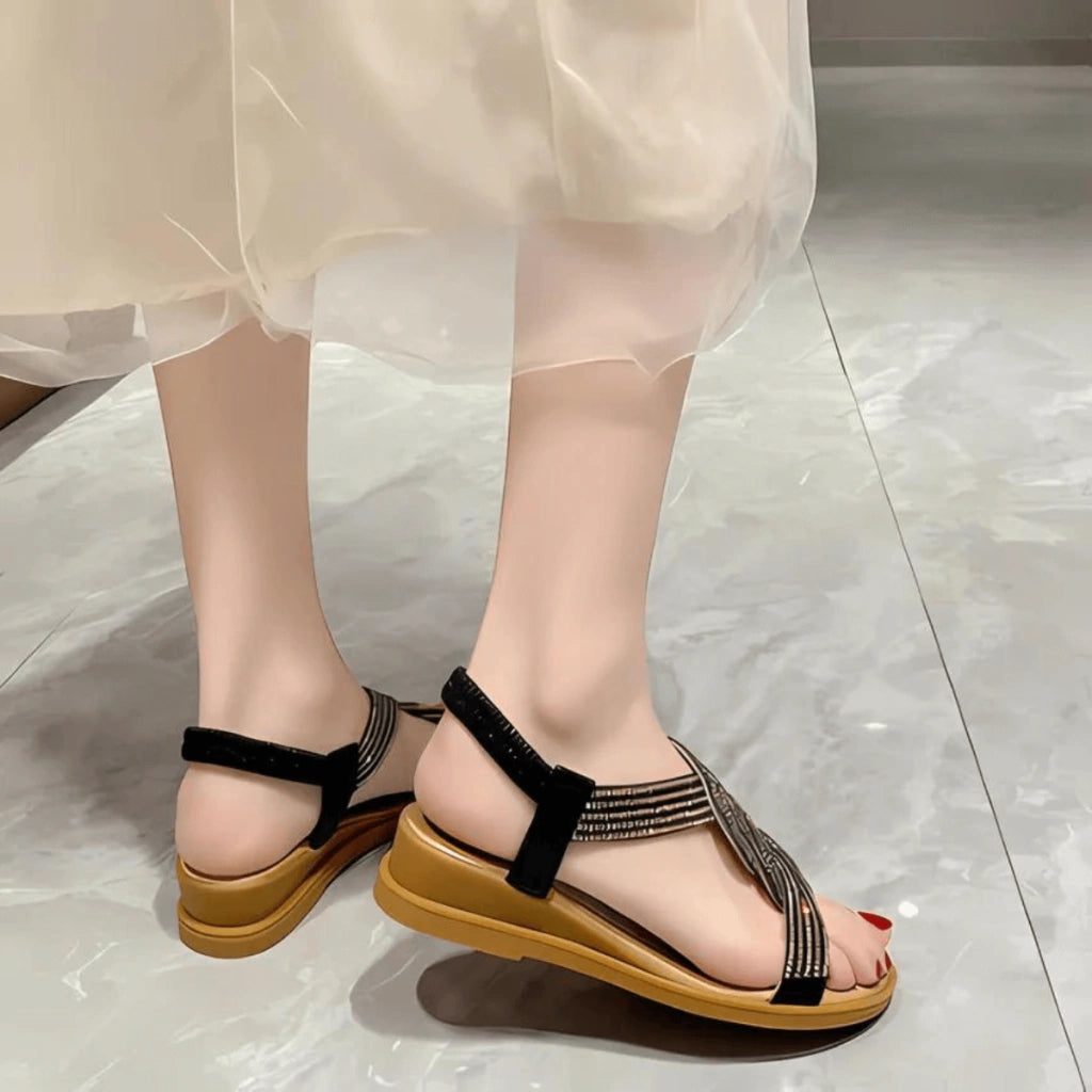 sandale-femme-em-cuir-lisbela-luxe-pied