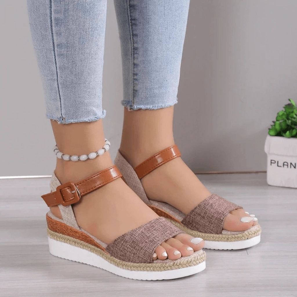 sandale-femme-em-cuir-monzy-luxe-pied