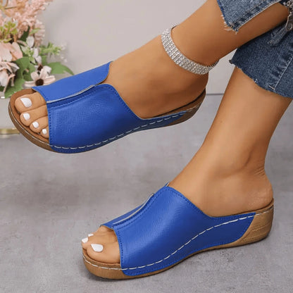 sandale-femme-em-cuir-regalie-luxe-pied