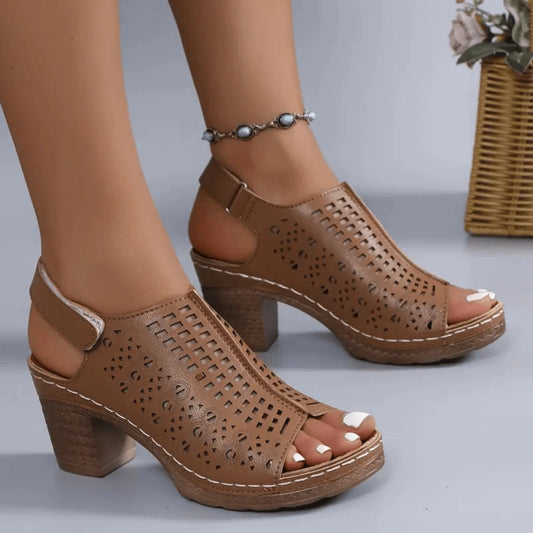 sandale-femme-holambra-luxe-pied
