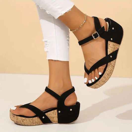sandale-femme-noir-diva-sole-luxe-pied