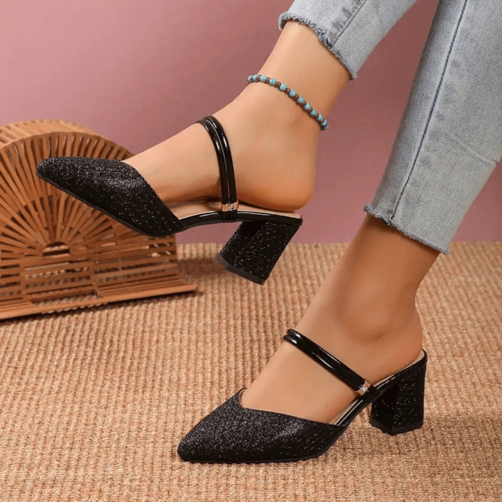 sandale-femme-noir-glow-luxe-pied