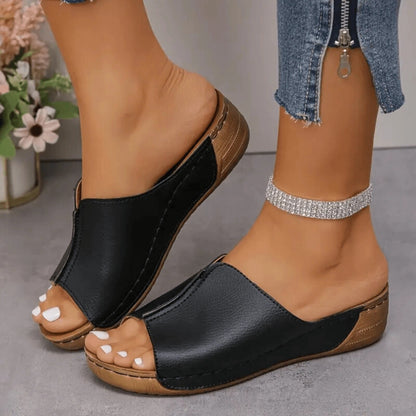 sandale-femme-noir-regalie-luxe-pied