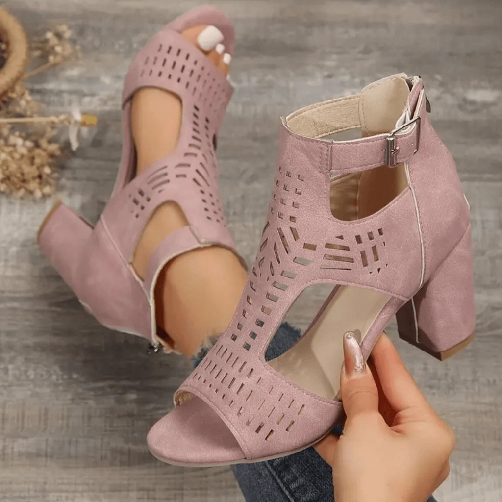 sandale-femme-talons-bella-luxe-pied